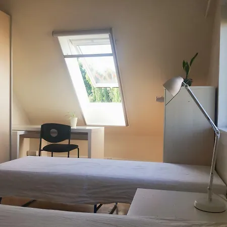 Homestay Comfortable, Quiet And Convenient Rodovre